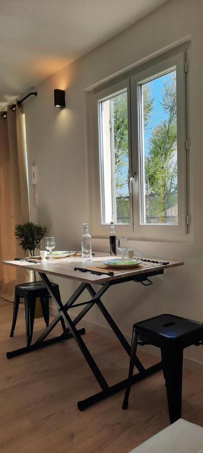 Studio Avec Terrasse Αρλ Εξωτερικό φωτογραφία